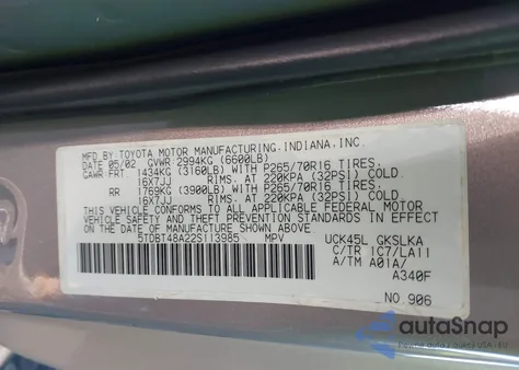 2002 Toyota Sequoia Limited V8 из США, поврежденный, VIN 5TDBT48A22S113985